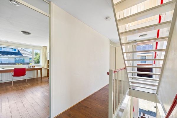Medium property photo - Beekjufferhof 9, 2492 RD The Hague